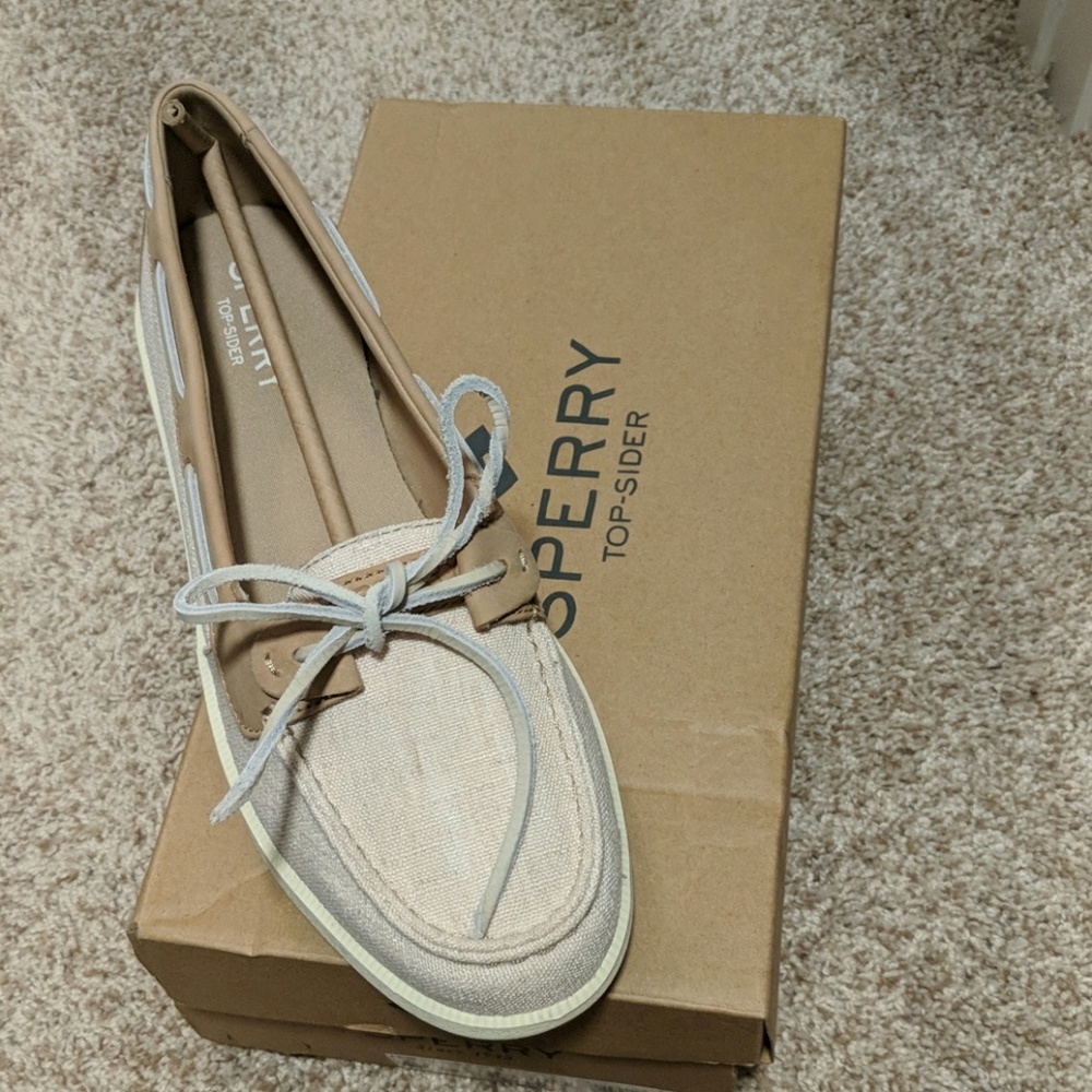 Sperry boat shoes